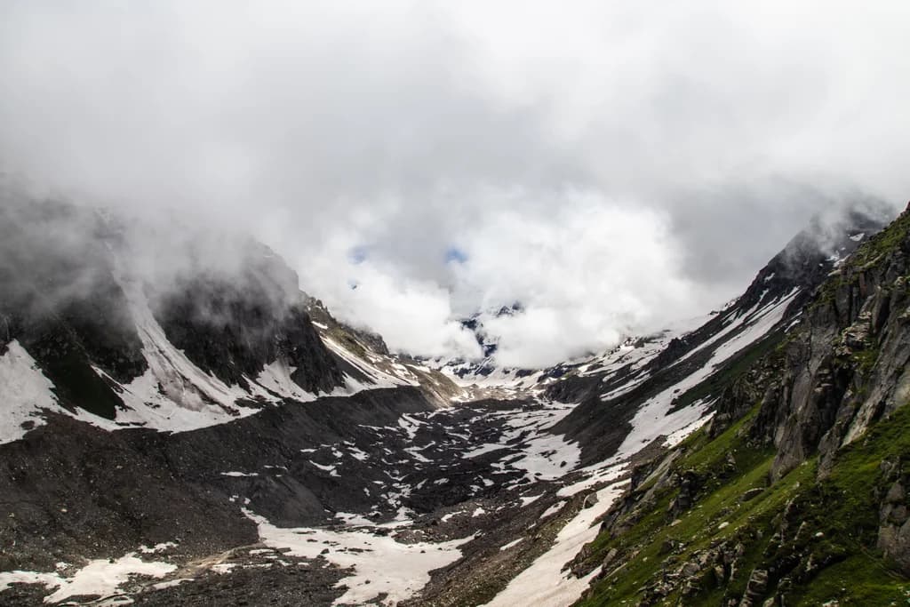Hampta Pass Trek