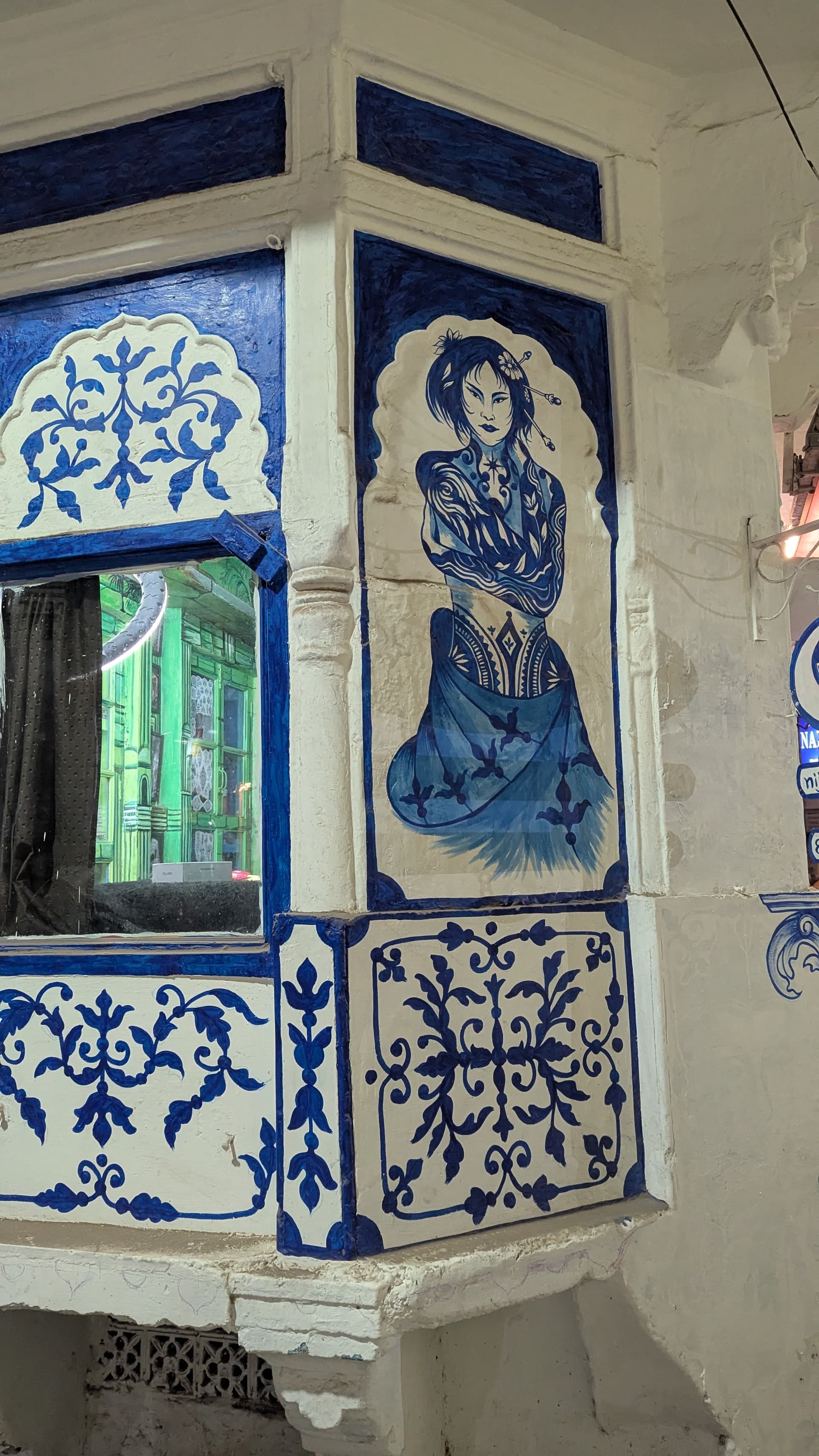 Google Pixel 7 — 7mm • ƒ/1.9 • 1/100 • ISO 847