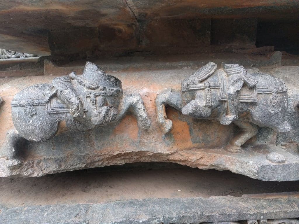Beauty in Ruins: The Broken Charge of Halebidu
