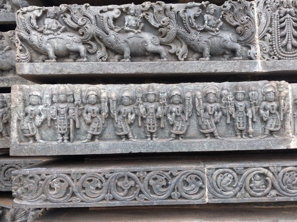 Hoysaleswara Temple: Entrance and Courtyard View