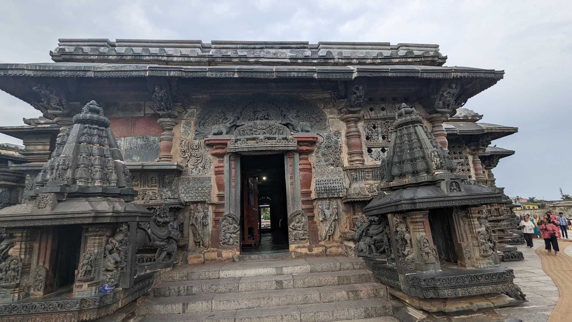 A Living Monument: Exploring the Wonders of Belur A Living Monument: Exploring the Wonders of Belur