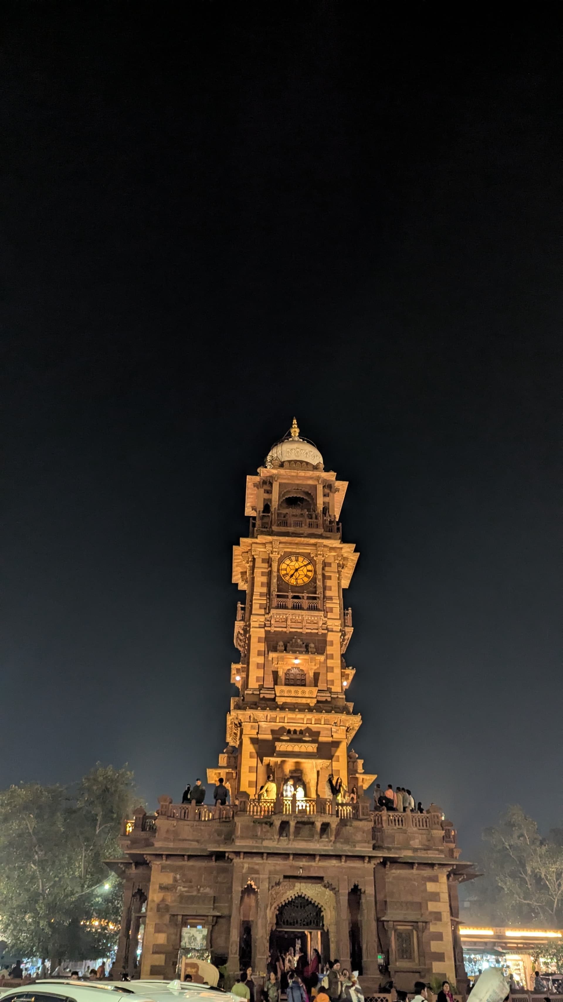 Google Pixel 7 — 7mm • ƒ/1.9 • 1/50 • ISO 598