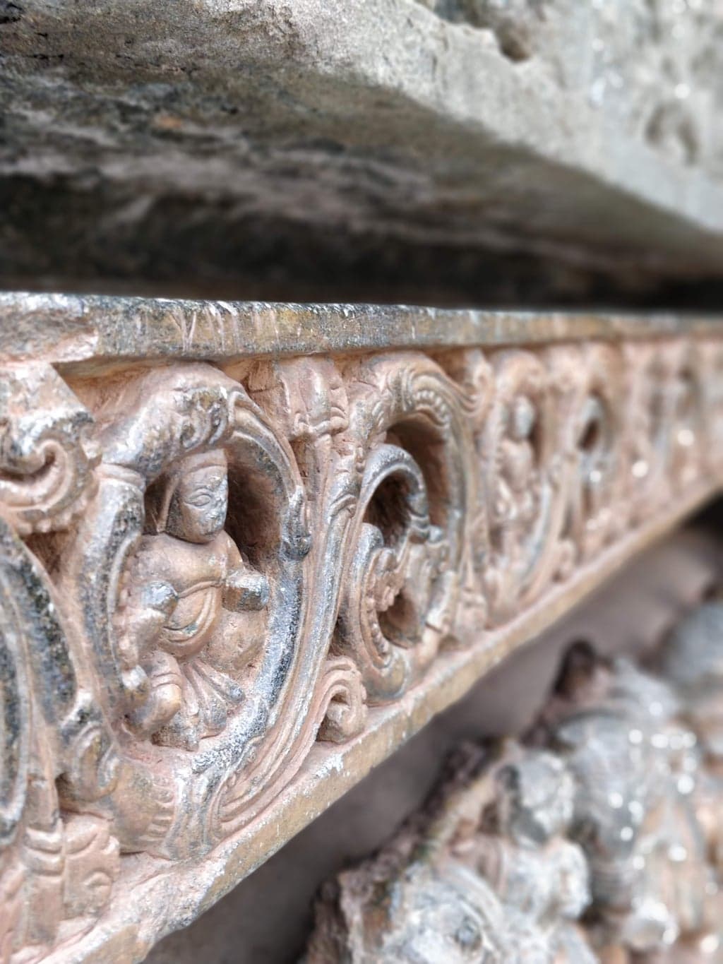 Hoysaleswara Temple, Halebidu — A Visual Journey Through Hoysala Stone Carvings
