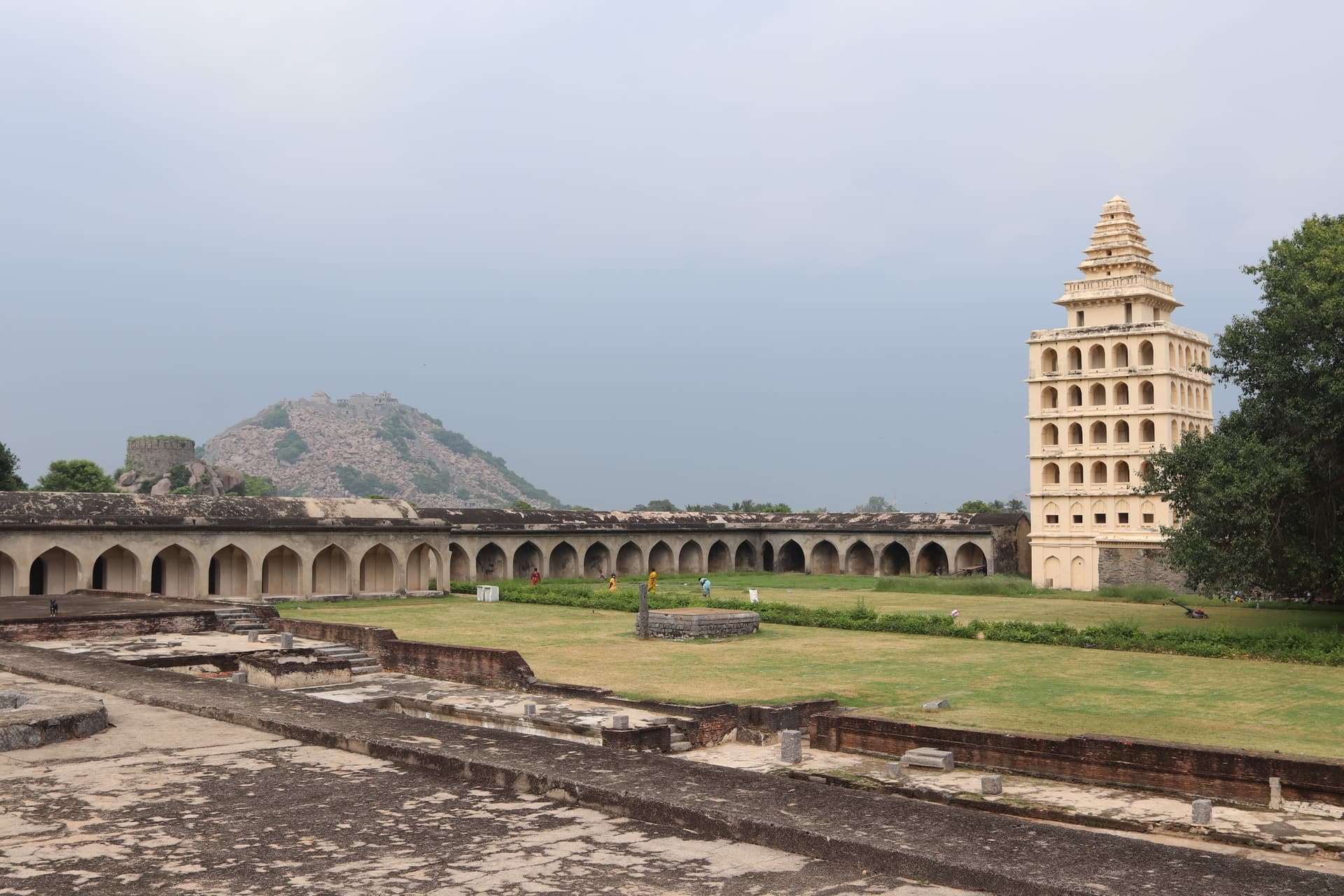 Canon Canon EOS 77D β 24mm β’ Ζ/7.1 β’ 1/160 β’ ISO 100