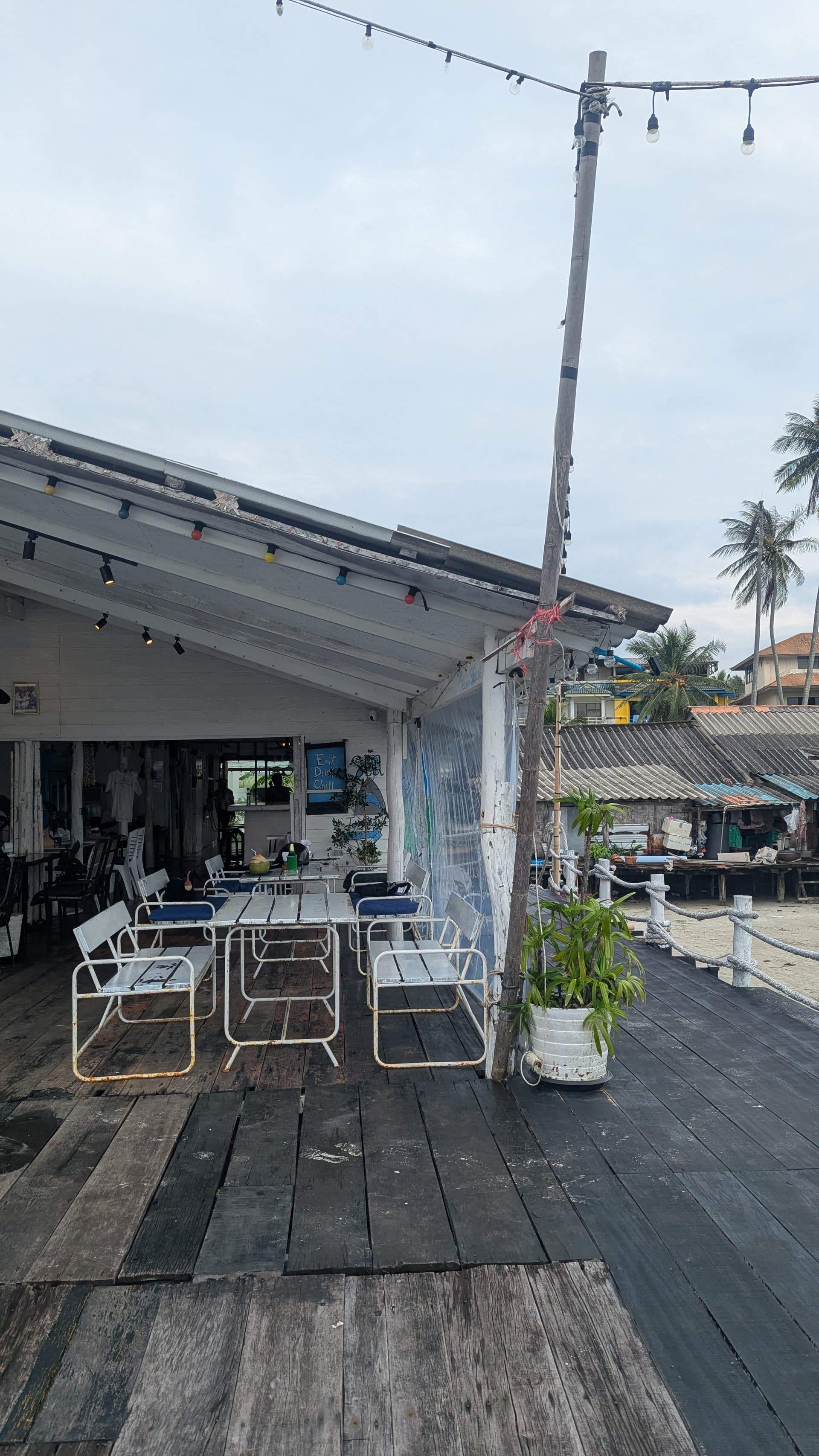 Google Pixel 7 — 7mm • ƒ/1.9 • 1/1155 • ISO 50