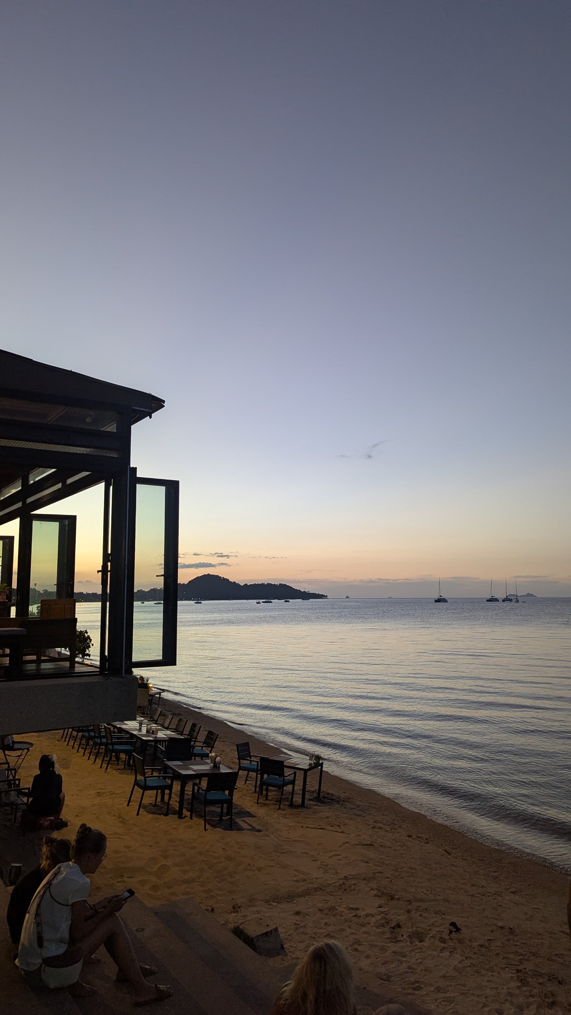 Google Pixel 7 — 7mm • ƒ/1.9 • 1/100 • ISO 143